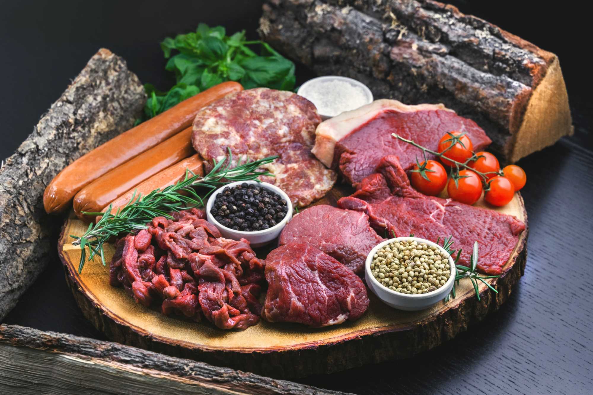 Thịt chứa rất nhiều protein giúp cải thiện khả năng cương cứng